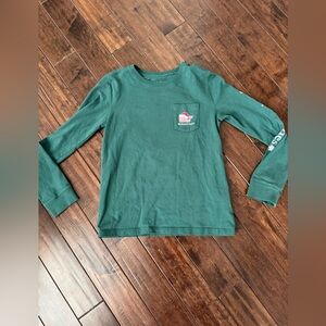 Vineyard Vines Kids Glittery Santa Whale Long Sleeve Tee